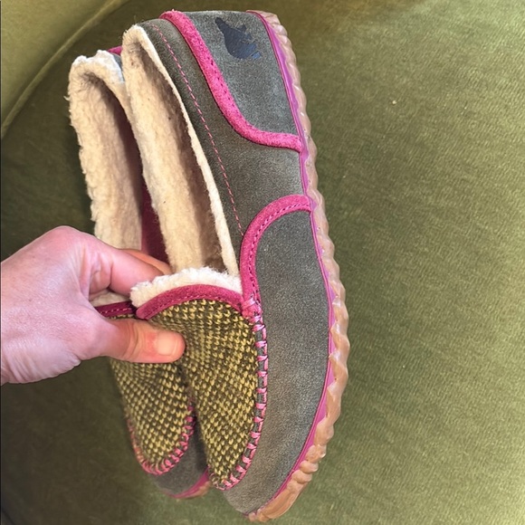 Sorel Women's Moccasins - Pink and Green - Picture 8 of 8